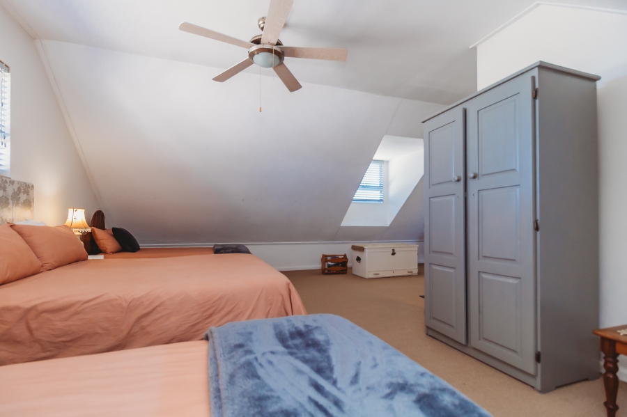3 Bedroom Property for Sale in Kerriwood Hill Western Cape